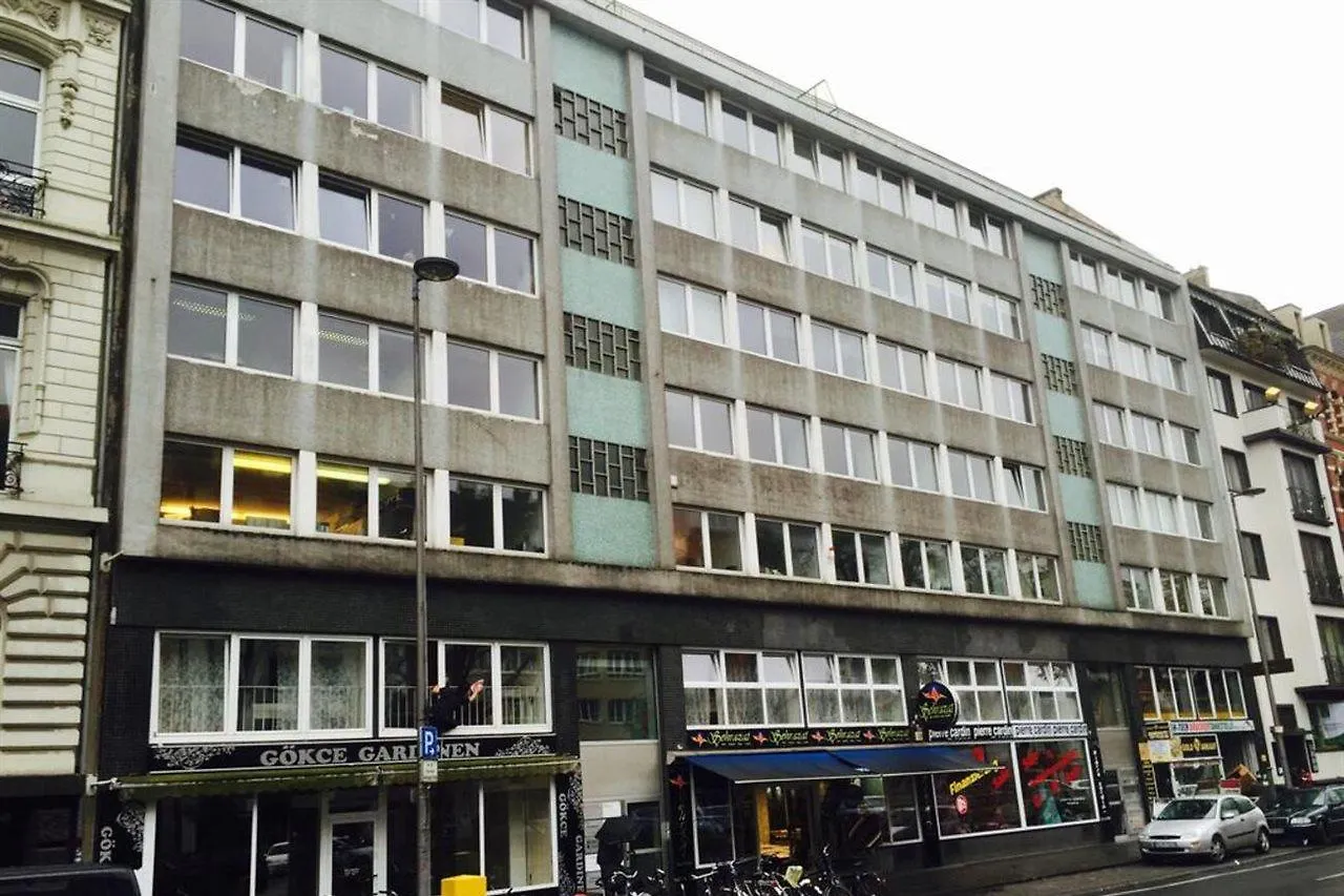 Guest house Hotel Garni Emir Cologne
