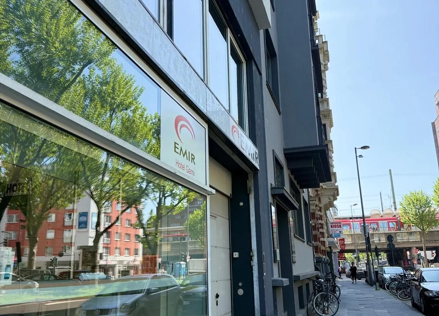 Hotel Garni Emir Köln Gasthof