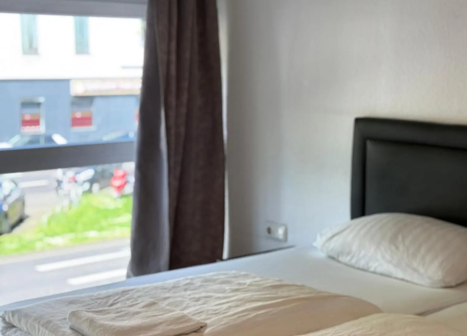קלן Hotel Garni Emir 3*,