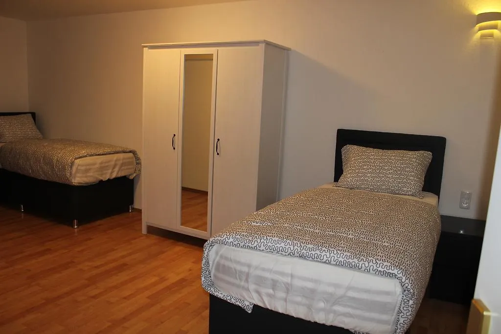 קלן Hotel Garni Emir 3*,  גרמניה
