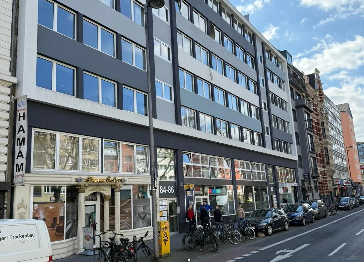 *** Pensionat Hotel Garni Emir Köln Tyskland
