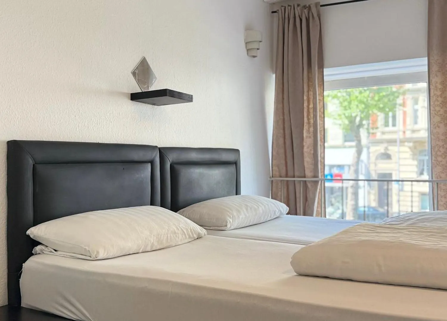 Pensionat Hotel Garni Emir Köln