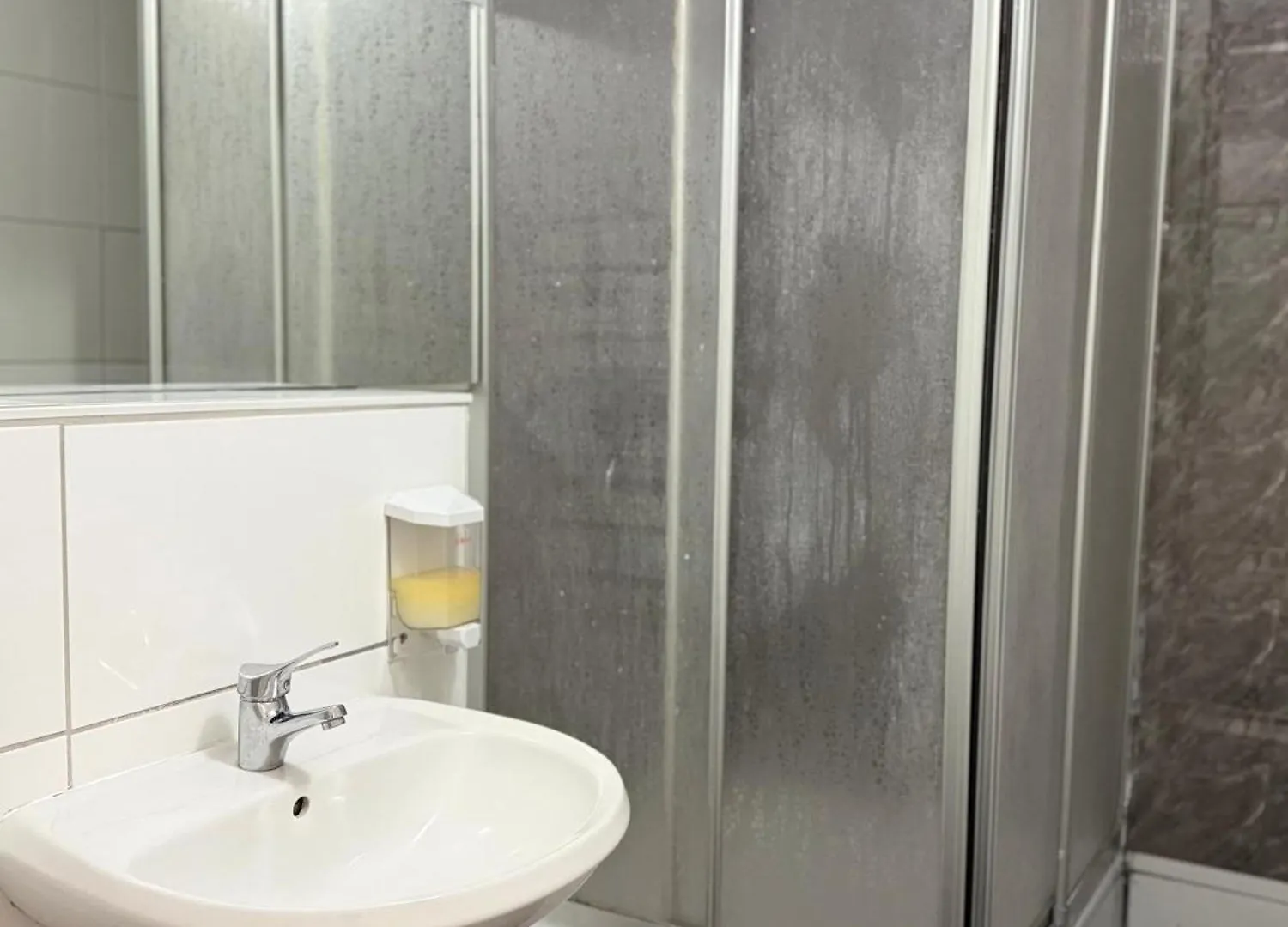 Hotel Garni Emir Cologne 3*,  Allemagne